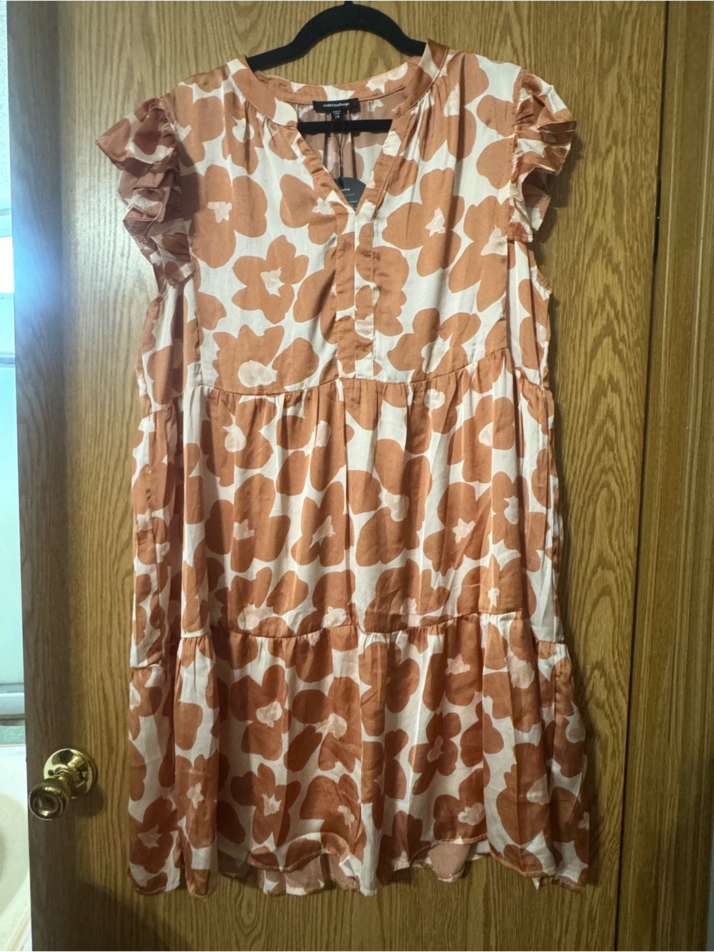 Mittoshop 1X Floral Tiered Flutter Sleeve Dress - Peach & White